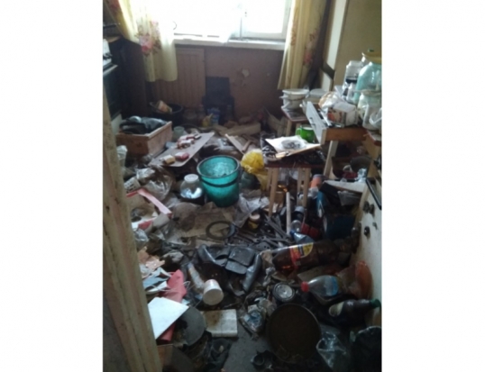 ФОТОжесть: квартира, в которой администрация Великих Лук предложила поселиться врачу - 2019-06-07 16:53:00 - 1