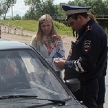 Профилактическую акцию «Железнодорожный переезд» провела Великолукская Госавтоинспекция - 2016-06-13 16:42:00 - 1