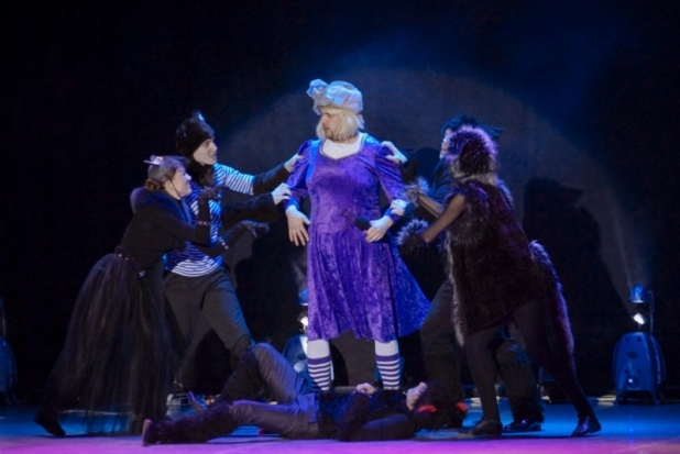 ФОТОрепортаж: осенняя игра КВН в Великих Луках - 2018-11-28 10:10:00 - 1