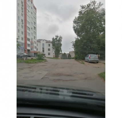 Июль прошел, а дорога в Великих Луках ремонта не увидела - жалоба на сайте губернатора - 2019-08-03 12:12:00 - 1