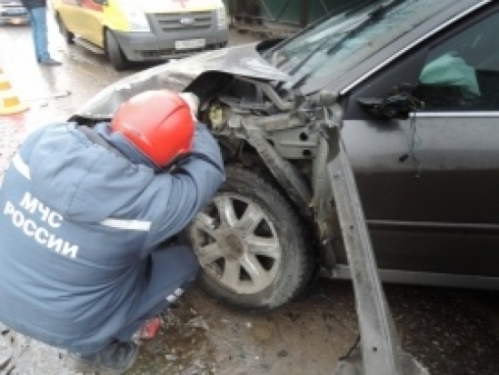 Водитель легкового автомобиля попал в ДТП в Псковском районе - 2020-01-28 23:51:00 - 1