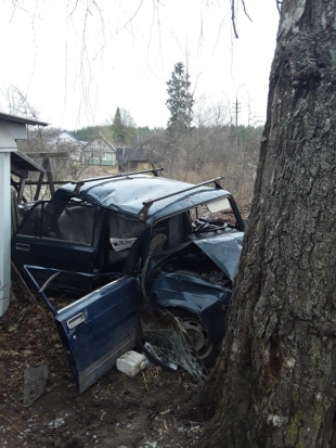 Пьяные водитель и пассажир попали в ДТП в Плюссе (ФОТО) - 2020-04-24 16:07:00 - 1