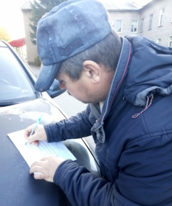 В Псковской области дорожные полицейские провели необычное профилактическое мероприятие с участием родителей-водителей - 2019-10-22 11:26:00 - 1