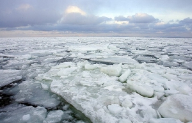 Около 300 рыбаков оказались отрезанными от берега в Корсаковском районе Сахалинской области - 2020-01-22 08:53:00 - 1