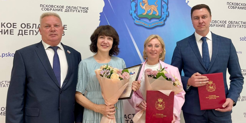 Награды вручены медикам Псковской области - 2024-06-13 15:35:00 - 1