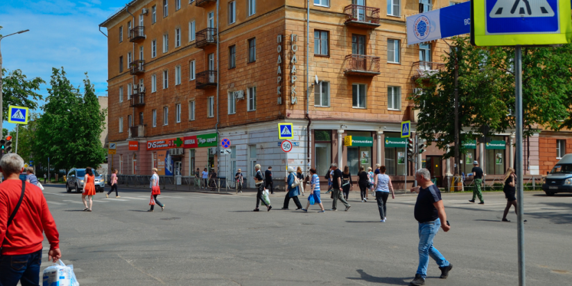 24 августа в Великих Луках ограничат движение и парковку транспорта - 2024-08-20 14:36:00 - 1