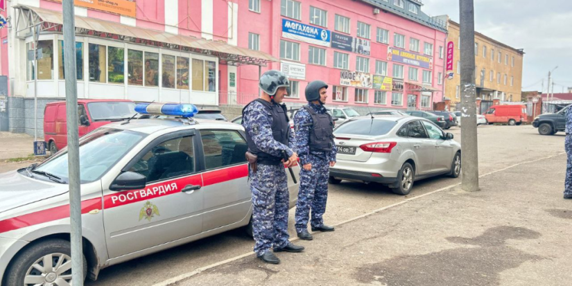 Антитеррористическая тренировка прошла в Великих Луках - 2024-10-04 09:35:00 - 1