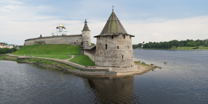 Псковские студенты-архитекторы могут поучаствовать в обновлении городов России - 2024-10-07 09:35:00 - 1