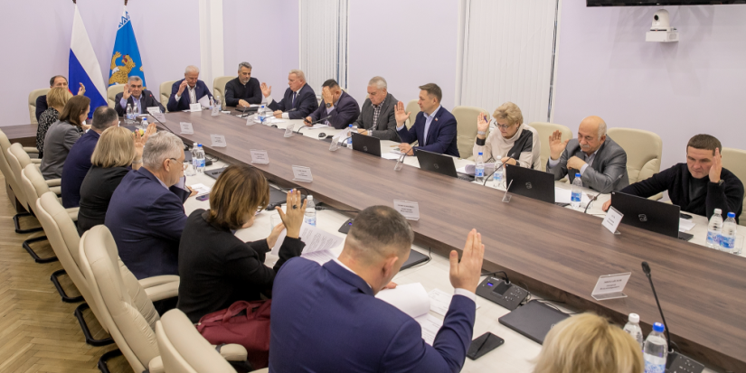 Псковские депутаты поддержали закон об увековечении памяти жертв геноцида - 2024-12-19 10:05:00 - 1