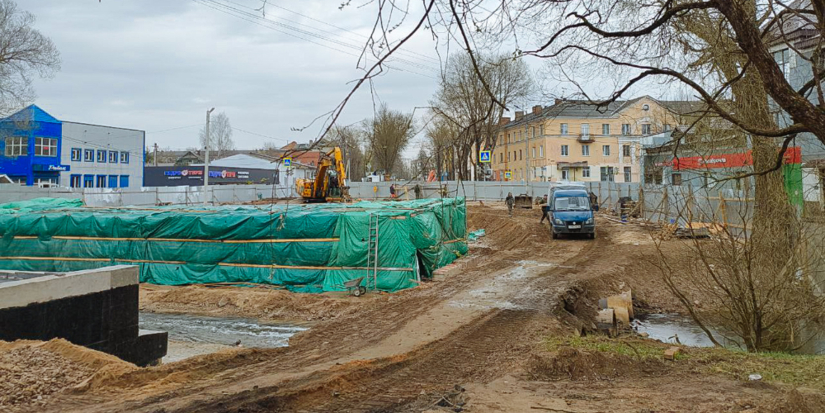 Мост через Лазавицу в Великих Луках продолжают ремонтировать - 2025-04-17 11:29:00 - 1