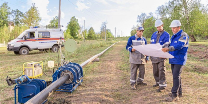 Специалисты проводят газ в псковскую деревню Кузнецово - 2025-06-16 08:35:00 - 1
