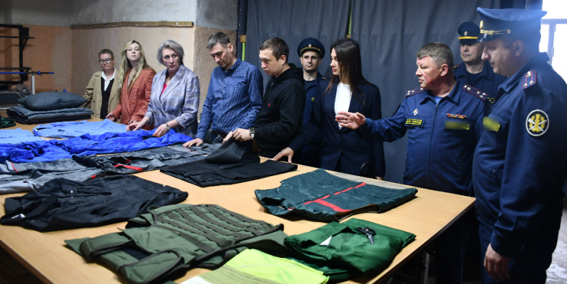 Представители власти побывали на производстве в ИК-4 Псковской области - 2025-06-21 17:05:00 - 1