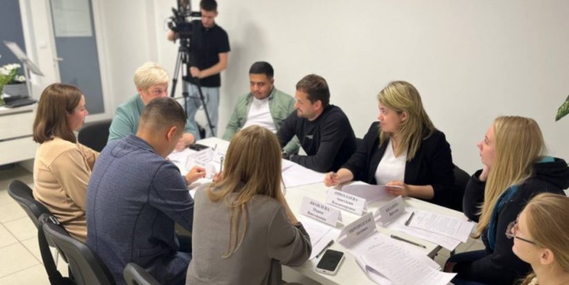 При псковском Центре «Соотечественник» начал работу Молодежный совет - 2025-06-19 17:05:00 - 1