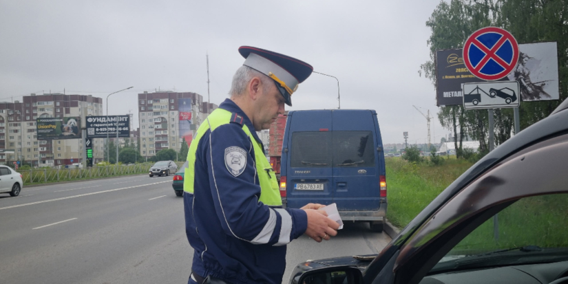Водителей-должников выявляли в Псковской области - 2025-07-16 16:35:00 - 1