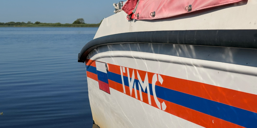 Инспекторы ГИМС патрулируют водоемы Псковской области - 2025-07-22 10:35:00 - 1