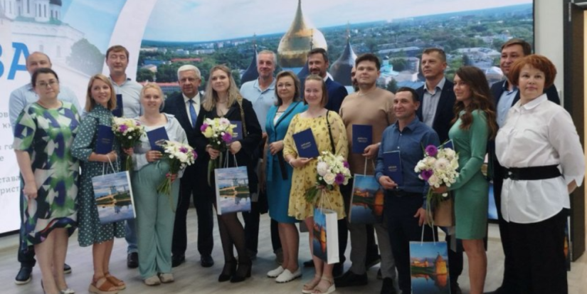 Начинающие аграрии Псковской области завершили обучение в «Школе фермера» - 2025-07-23 17:35:00 - 1