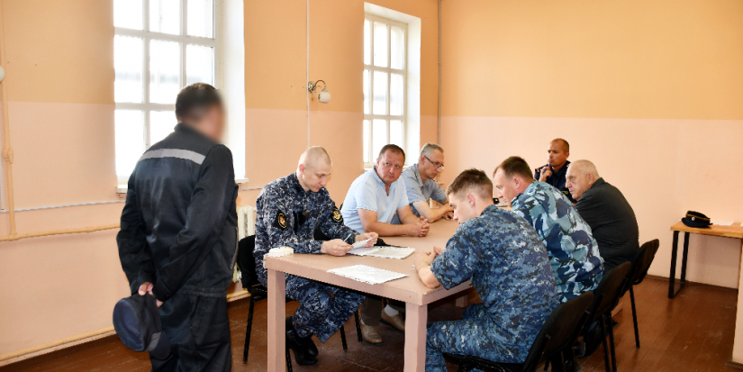 Общественная комиссия посетила исправительную колонию в Середке - 2025-07-31 11:05:00 - 1