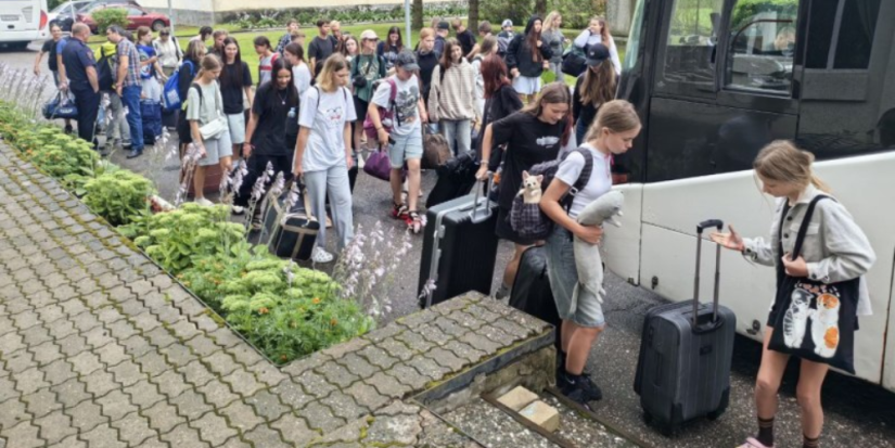 Более 90 белгородских детей приехали отдыхать в Псковскую область - 2025-08-04 10:35:00 - 1