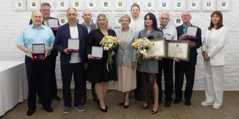 В Правительстве Псковской области чествовали строителей - 2025-08-06 15:35:00 - 1