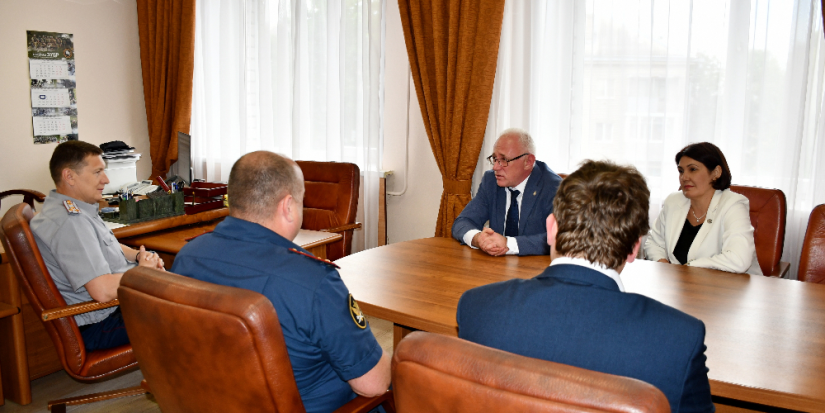 УФСИН по Псковской области посетил заместитель председателя Общественного совета - 2025-08-07 10:35:00 - 1