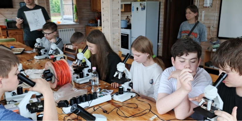 «Болото под микроскопом» можно увидеть в Полистовском заповеднике - 2025-08-13 16:05:00 - 1