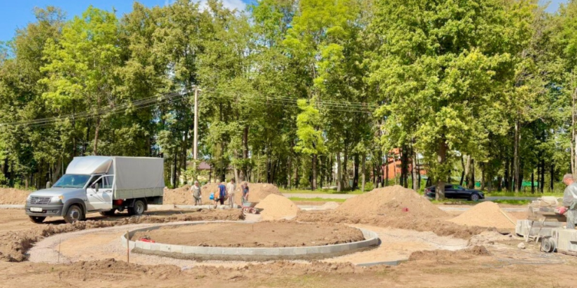 В Середке идут работы по благоустройству общественной территории - 2025-08-16 15:05:00 - 1