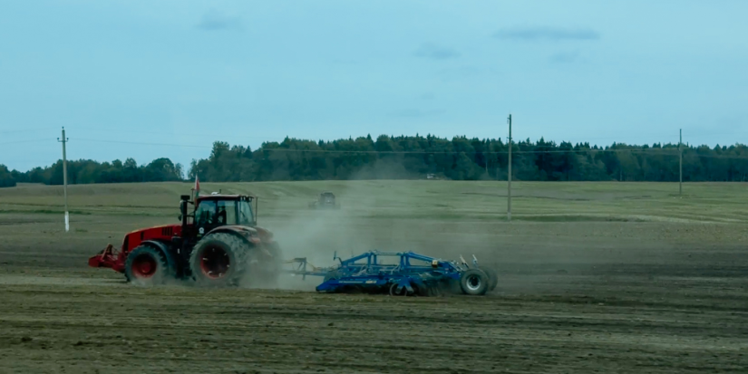 Сбор урожая продолжается в Псковской области - 2025-08-20 08:35:00 - 1