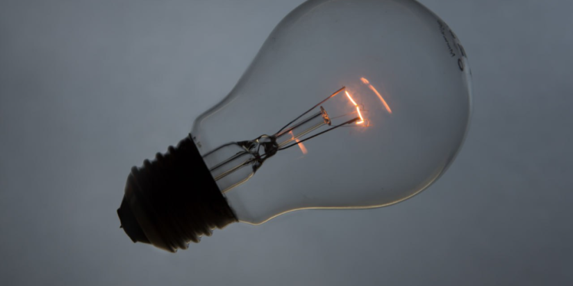 Завтра на некоторых улицах Великих Лук отключат свет на время ремонта - 2025-09-03 10:05:00 - 1