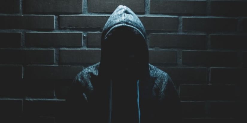 Подростка из Пустошки будут судить за ложное сообщение о минировании школы - 2025-09-05 10:35:00 - 1