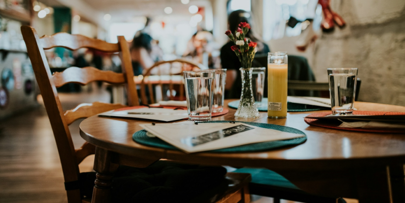 Бар быстрее сторис: как пережить пятничный час-пик и не потерять выручку - 2025-09-08 17:20:00 - 1