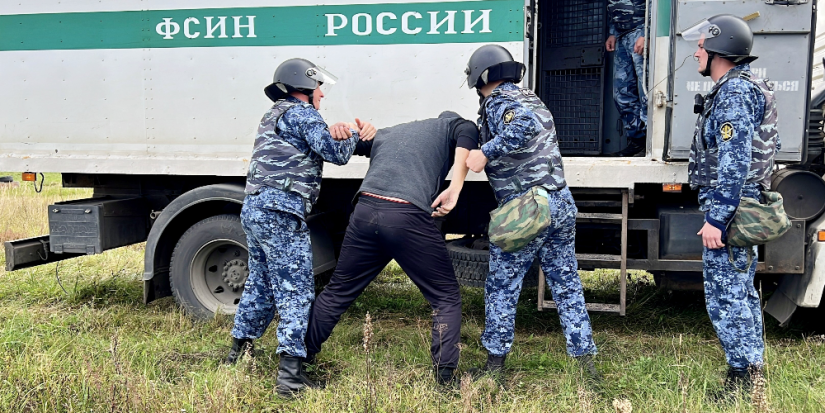 В УФСИН Псковской области прошли учения по розыску сбежавших осужденных - 2025-09-29 16:35:00 - 1