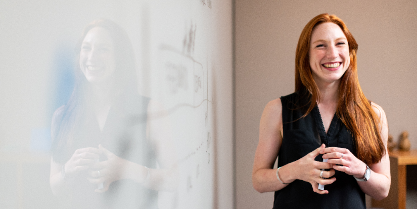 В российских школах вместо звонков будут играть песни о педагогах - 2025-10-03 19:05:00 - 1