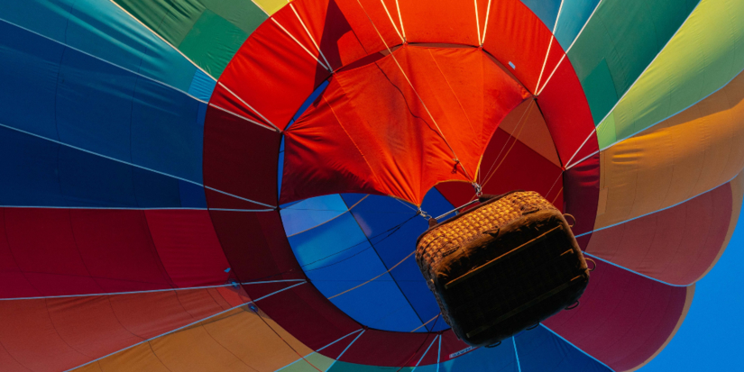 Юбилейная фотовыставка ко встрече воздухоплавателей пройдет в Великих Луках - 2025-10-15 09:05:00 - 1