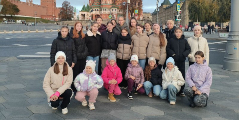 Дети из Псковской области посетили грандиозное спортивное шоу Алексея Немова - 2025-10-22 13:05:00 - 1