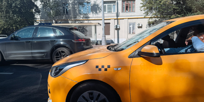 В Псковской области напомнили о страховании ответственности для такси - 2025-10-23 15:35:00 - 1