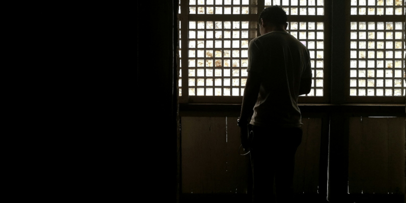 Заключен под стражу украинец, изуродовал лицо великолучанину - 2025-11-11 12:35:00 - 1