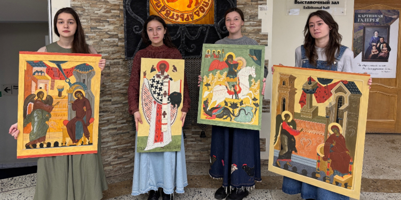 На псковских иконах обучаются современные иконописцы - 2025-11-11 17:35:00 - 1