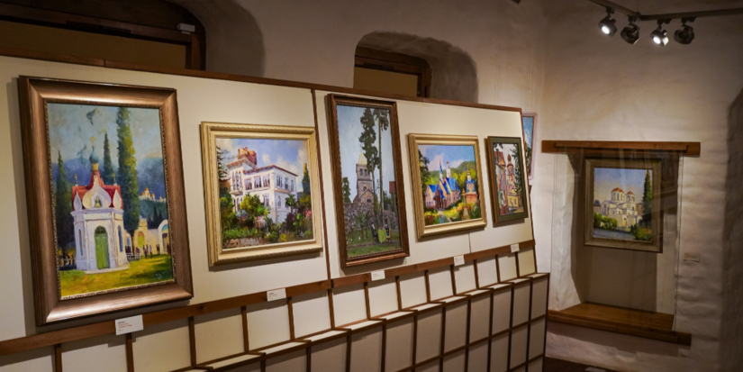 В Псковском музее представили картины из коллекции древнего монастыря Абхазии - 2025-11-18 17:35:00 - 1