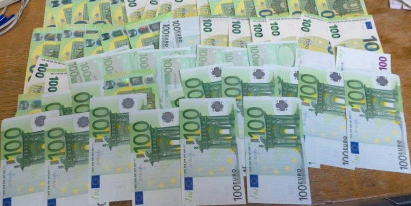 Псковские таможенники пресекли контрабанду денежных средств - 2025-11-21 16:05:00 - 1