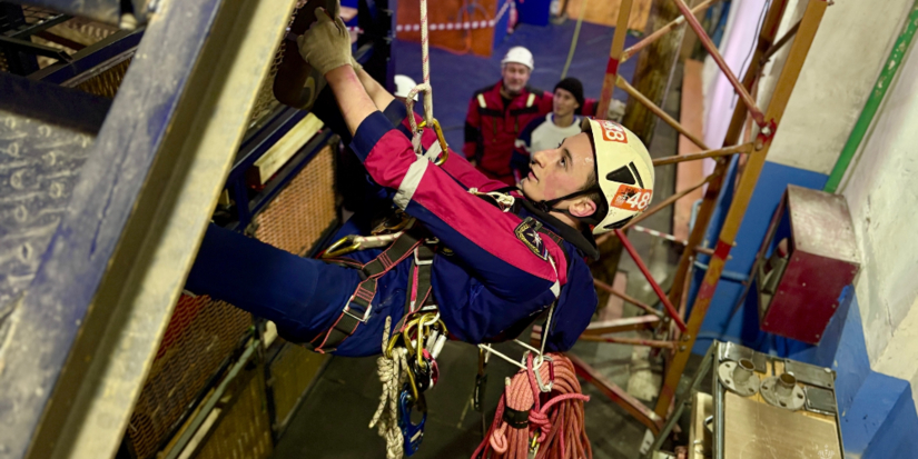 Лучших специалистов в промышленном альпинизме выбирали в Пскове - 2025-12-02 14:05:00 - 1