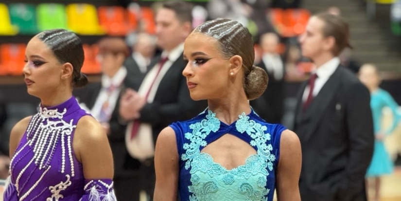 Великолучанки удачно станцевали в Санкт-Петербурге - 2025-12-16 12:35:00 - 1