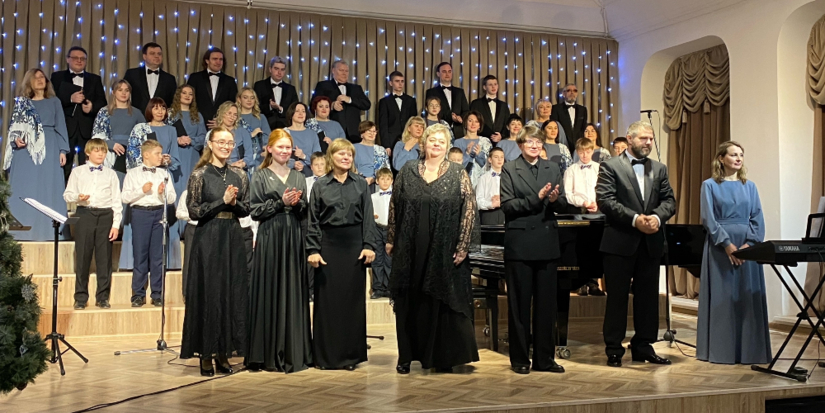 Рождественские песни прозвучали в Великих Луках - 2026-01-22 14:05:00 - 1