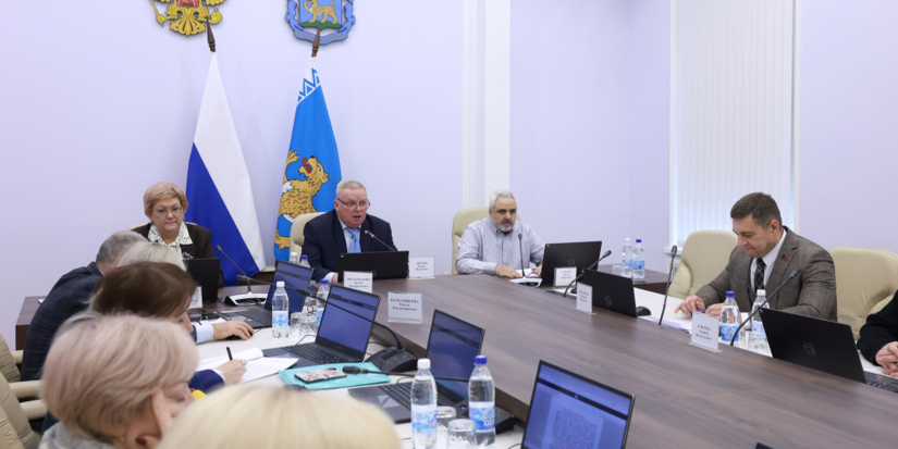 В Псковской области введут дополнительные меры поддержки для медиков и сирот - 2026-01-28 16:35:00 - 1