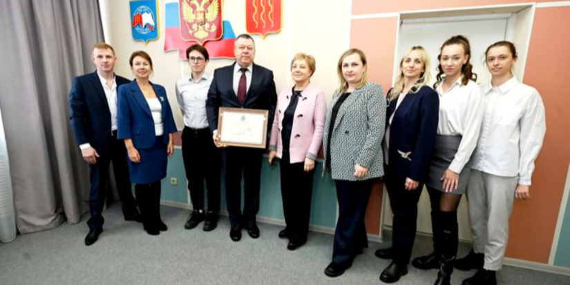 Великолукская спортивная школа «Атлетика» удостоена Почетной грамоты Губернатора - 2026-03-02 12:05:00 - 1