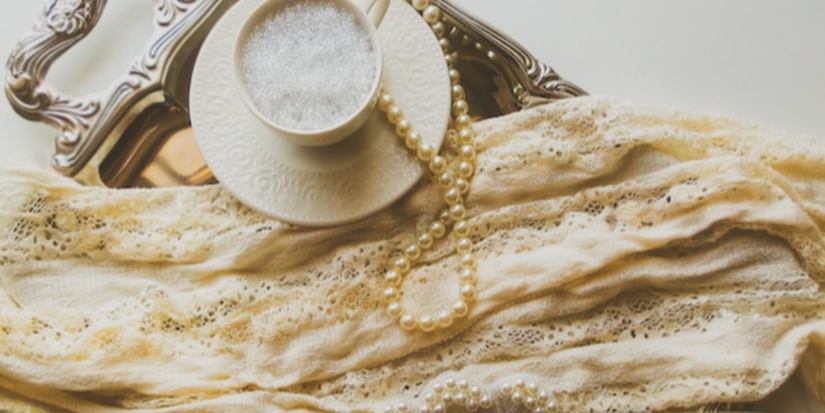 Изборский музей представит выставку фарфора «Подружке на зависть» - 2026-03-05 09:35:00 - 1