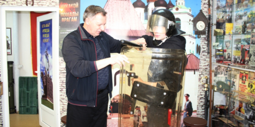 Юные псковичи посетили музей полиции - 2026-03-21 15:05:00 - 1