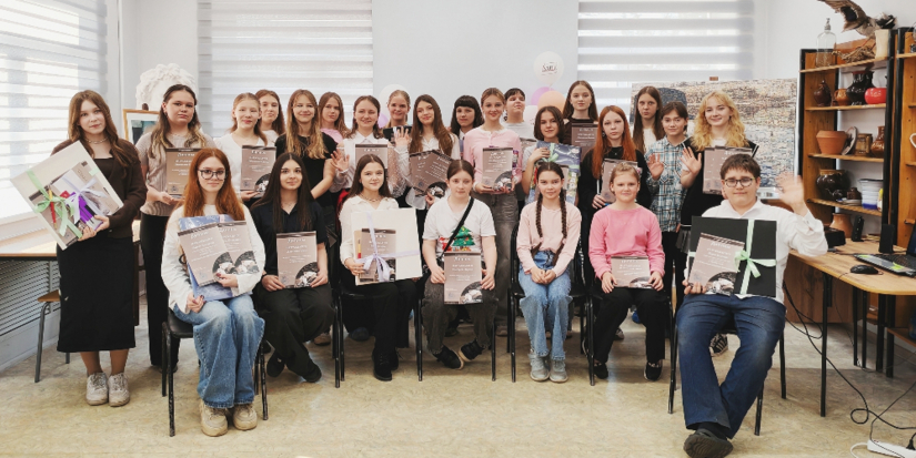 В Великих Луках наградили победителей конкурса «Большаков и дети» - 2026-04-07 11:35:00 - 1