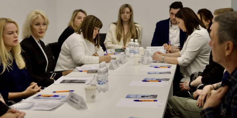 В Псковской области проходит Всероссийская ярмарка трудоустройства - 2026-04-19 16:05:00 - 1