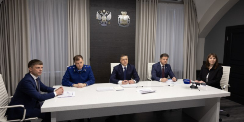 Губернатор провел личный прием граждан - 2026-04-19 15:05:00 - 1