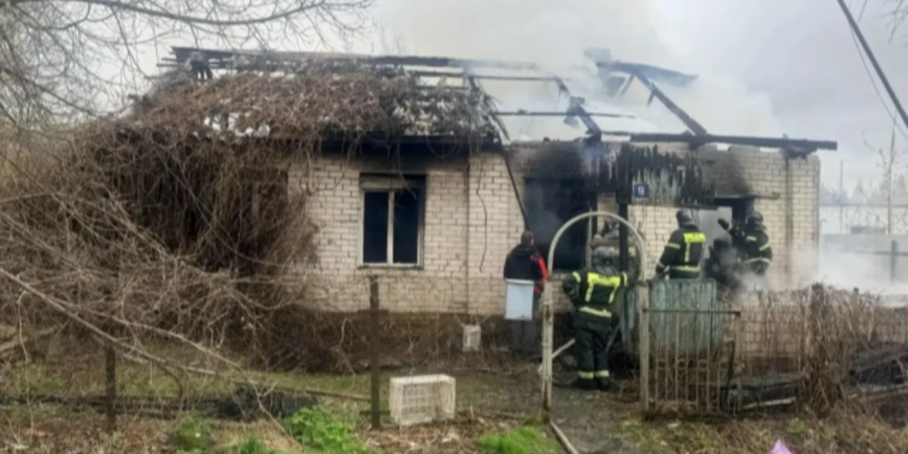 В выходные в Великих Луках на пожарах погибли два человека и еще один пострадал - 2026-05-04 16:05:00 - 1